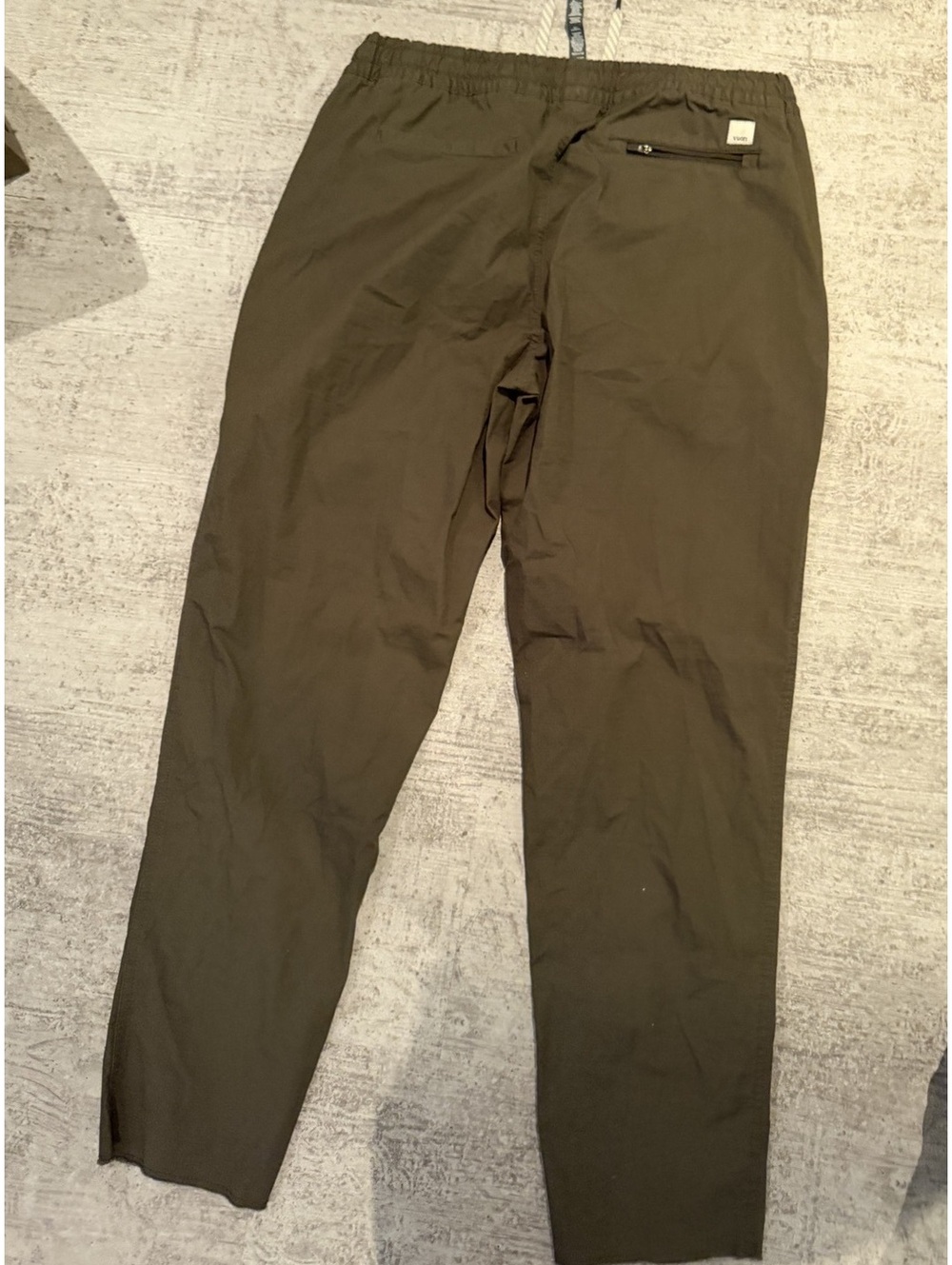 NWOT VUORI Women’s Ripstop Jogger Pants drawstring waist Olive green M - Picture 4 of 5